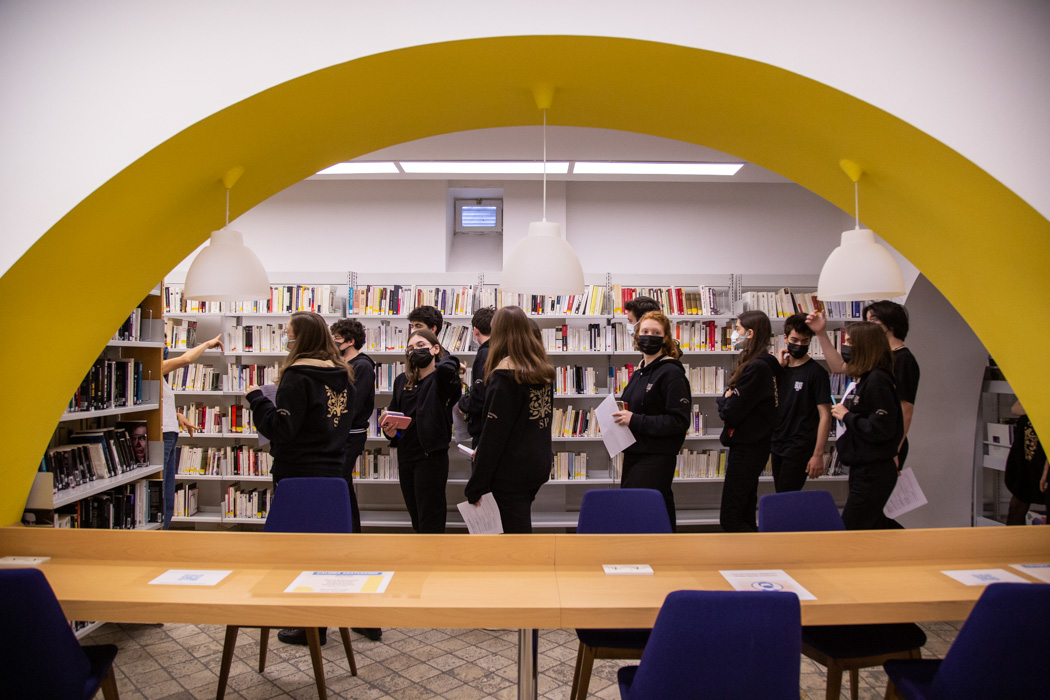 Hazırlık Öğrencileri Fransız Kültür Kütüphanesini Keşfetti
