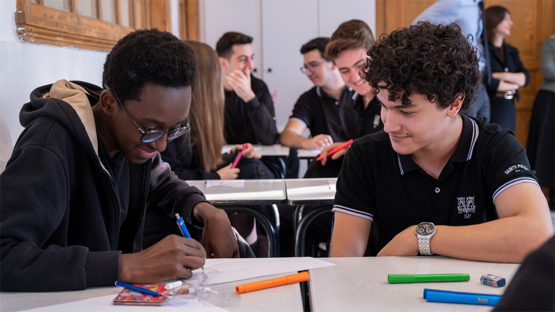 Sınav Kaygısıyla Baş Etmede Sanat Terapisi Atölyesi